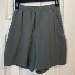 Men’s Lululemon shorts